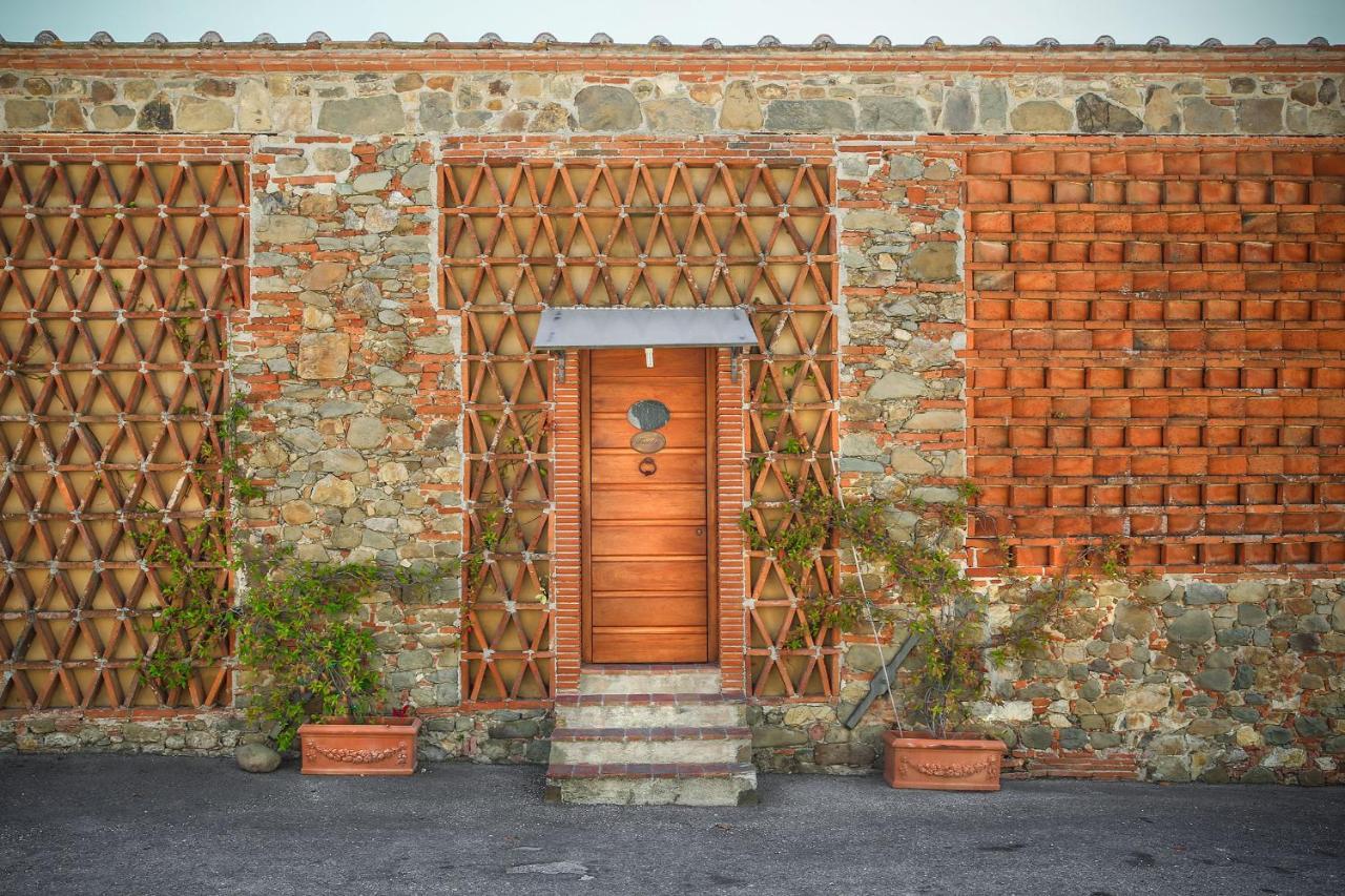 Tenuta San Pietro Luxury Hotel Лука Екстериор снимка