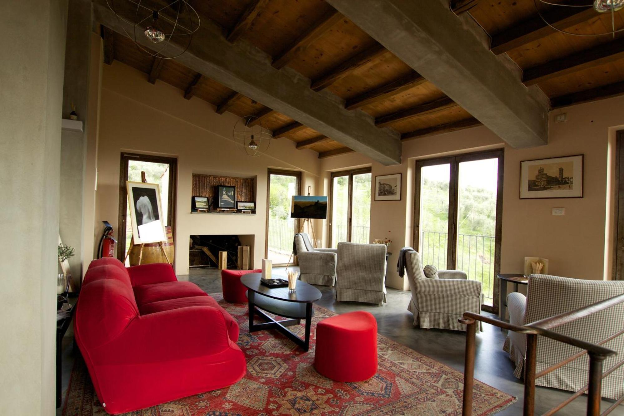 Tenuta San Pietro Luxury Hotel Лука Екстериор снимка